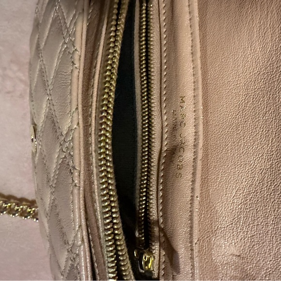 Marc Jacobs ~ Quilted Leather Noho Crossbody Bag - Picture 7 of 7